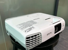 爱普生 PowerLite 98h 二手投影仪